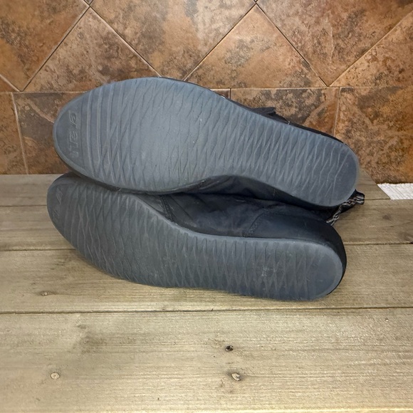 Teva Chair 5 3 waterproof boots - Picture 11 of 12